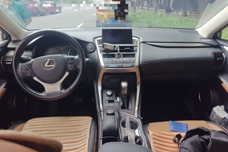 Used Lexus NX 2016 200 All-Wheel Drive FENGSHANG Version Center Console