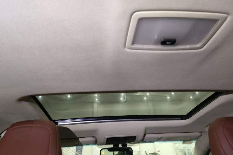 Used Lexus NX 2016 200 All-Wheel Drive FENGSHANG Version Headliner