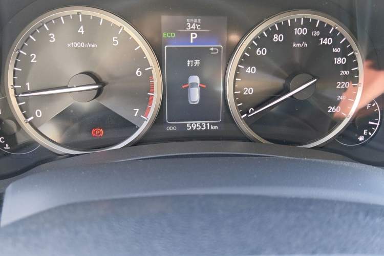 Used Lexus NX 2016 200 All-Wheel Drive FENGSHANG Version Odometer Close Up
