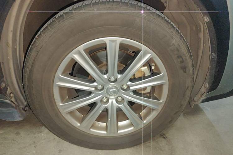 Used Lexus NX 2016 200 All-Wheel Drive FENGSHANG Version Right Front Wheel Hub