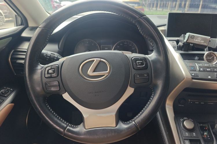 Used Lexus NX 2016 200 All-Wheel Drive FENGSHANG Version Steering Wheel