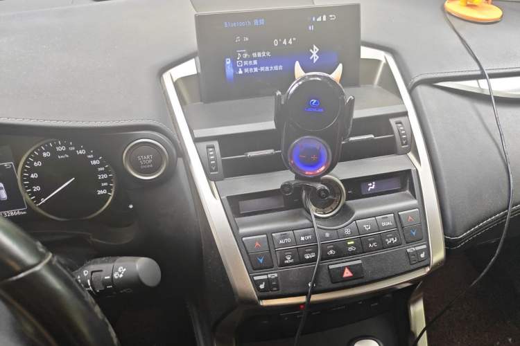 Used Lexus NX 2016 200 All-Wheel Drive FENGSHANG Version Audio And AC Panel