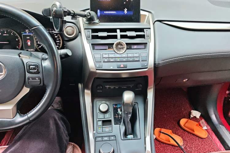 Used Lexus NX 2016 200 All-Wheel Drive FENGSHANG Version Audio And AC Panel