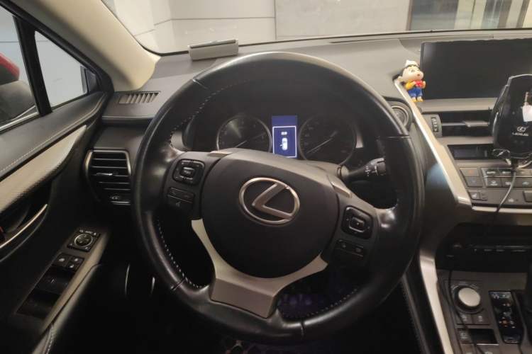 Used Lexus NX 2016 200 All-Wheel Drive FENGSHANG Version Steering Wheel