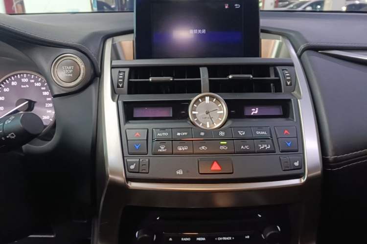 Used Lexus NX 2016 200 All-Wheel Drive FENGSHANG Version Audio And AC Panel