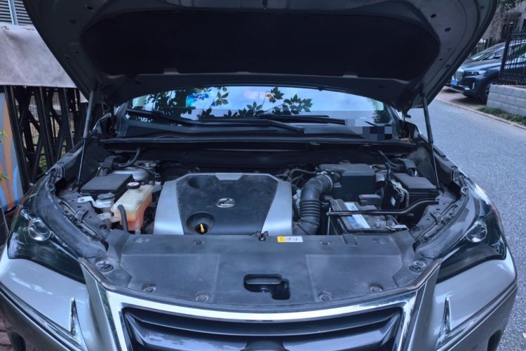 Used Lexus NX 2016 200 All-Wheel Drive FENGSHANG Version Engine Bay