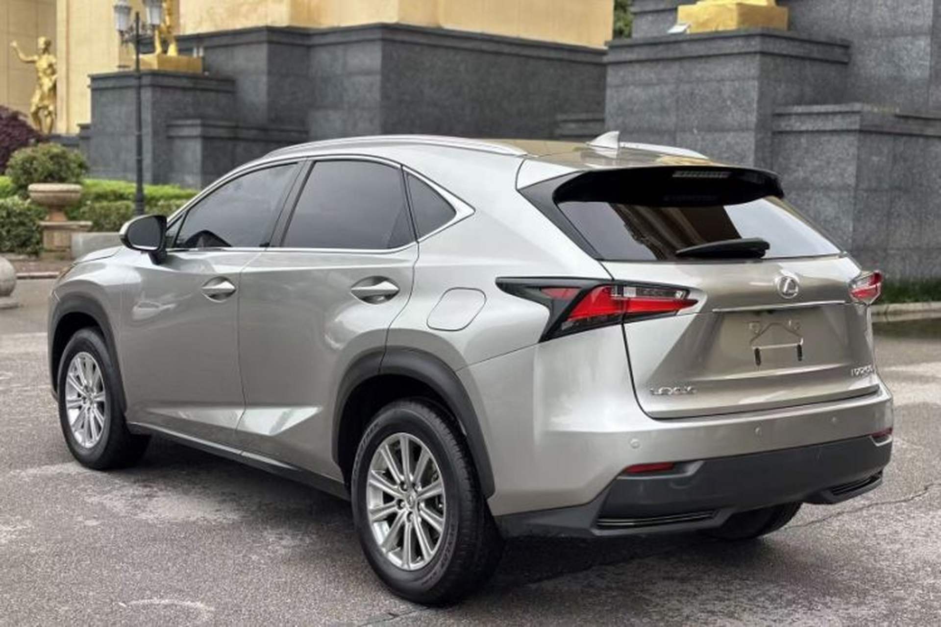 Used Lexus NX 2016 200 All-Wheel Drive FENGSHANG Version Exterior 3