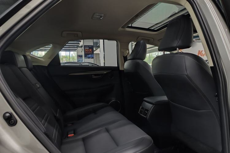 Used Lexus NX 2016 200 All-Wheel Drive FENGSHANG Version Interior 13