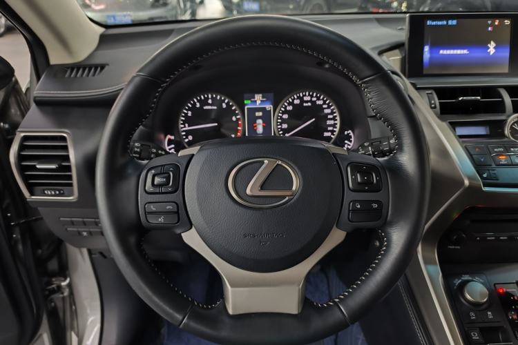 Used Lexus NX 2016 200 All-Wheel Drive FENGSHANG Version Interior 2