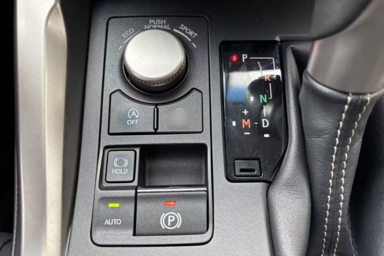 Used Lexus NX 2016 200 All-Wheel Drive FENGSHANG Version Interior 3