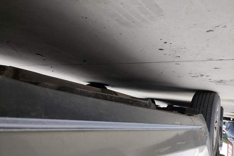 Used Lexus NX 2016 200 All-Wheel Drive FENGSHANG Version Right Side Sill