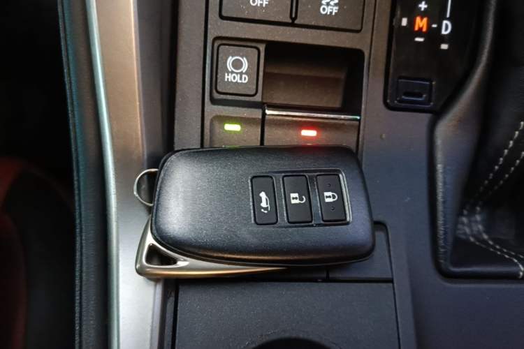Used Lexus NX 2016 200 All-Wheel Drive FENGSHANG Version Vehicle Key
