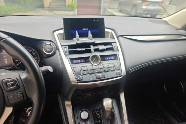 Used Lexus NX 2016 200 All-Wheel Drive FENGSHANG Version Audio And AC Panel