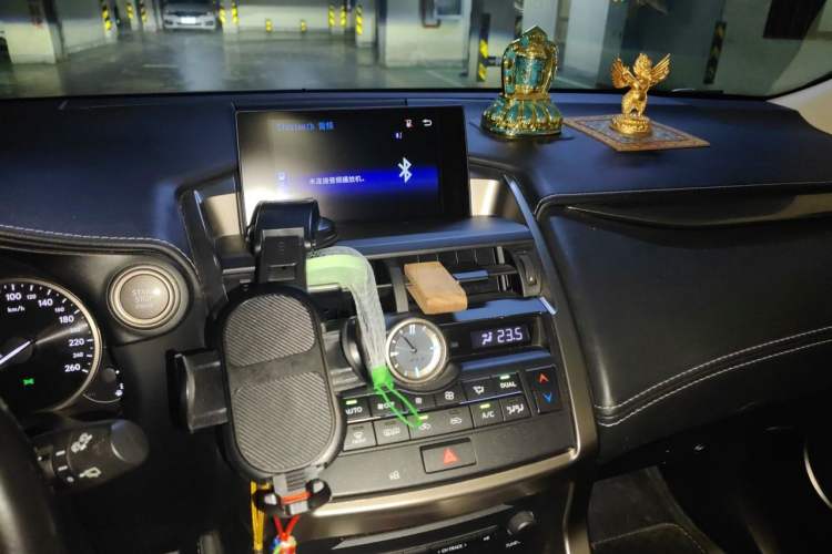 Used Lexus NX 2016 200 Special Limited Edition Audio And AC Panel