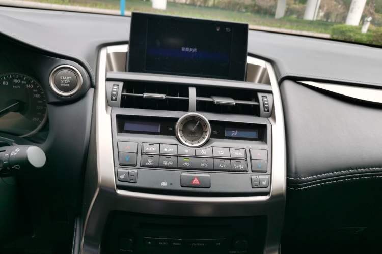 Used Lexus NX 2016 200 All-Wheel Drive FENGSHANG Version Audio And AC Panel