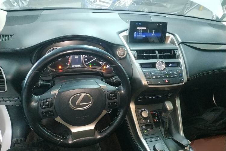 Used Lexus NX 2016 200 All-Wheel Drive FENGSHANG Version Center Console