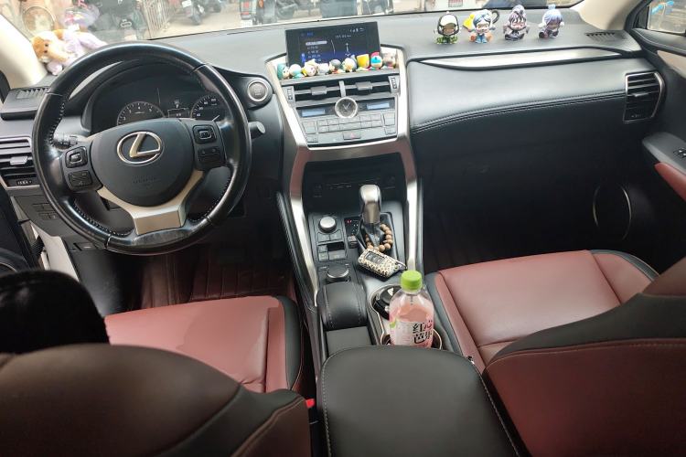 Used Lexus NX 2016 200 All-Wheel Drive FENGSHANG Version Center Console