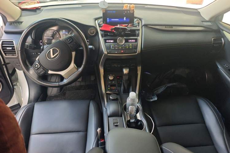 Used Lexus NX 2016 200 All-Wheel Drive FENGSHANG Version Center Console