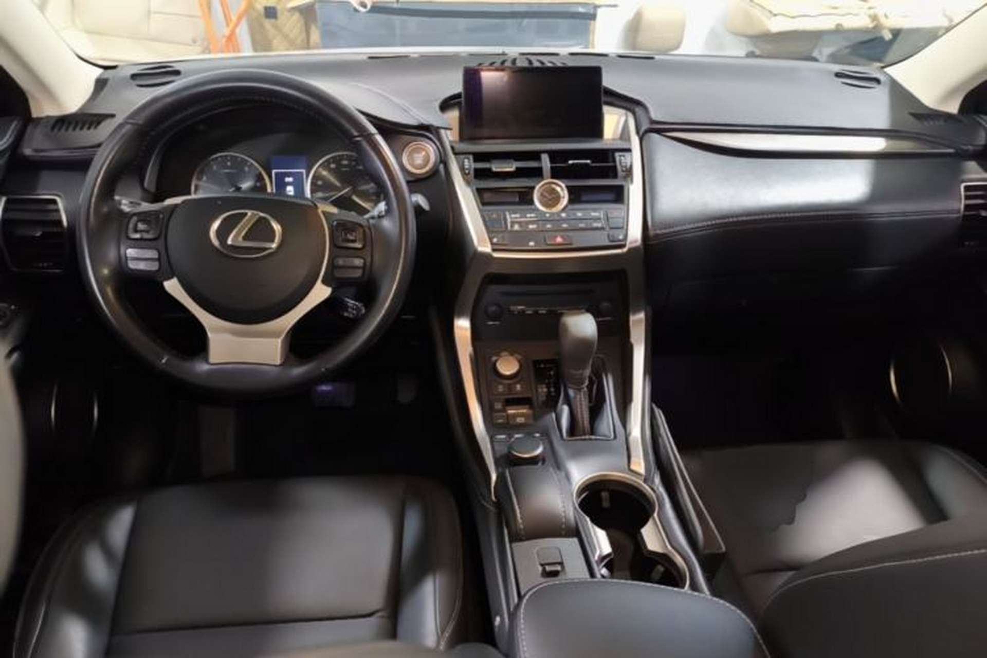 Used Lexus NX 2016 200 All-Wheel Drive FENGSHANG Version Center Console