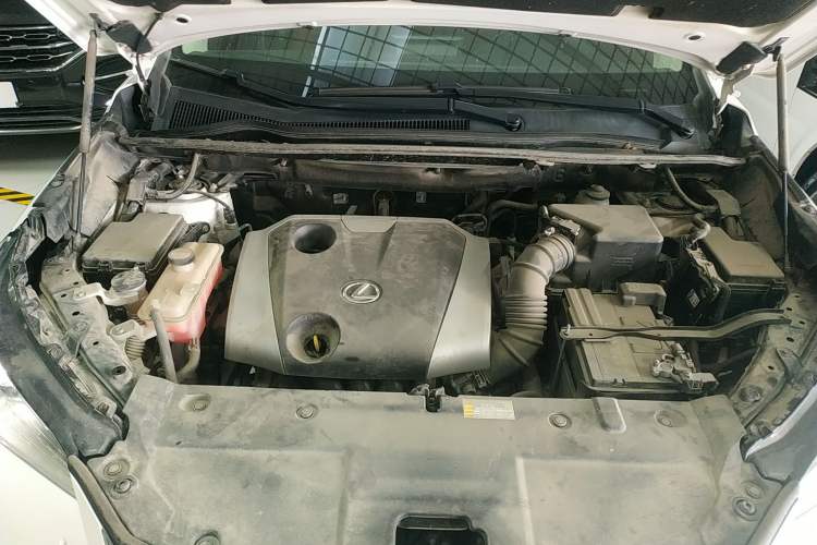 Used Lexus NX 2016 200 All-Wheel Drive FENGSHANG Version Engine Bay