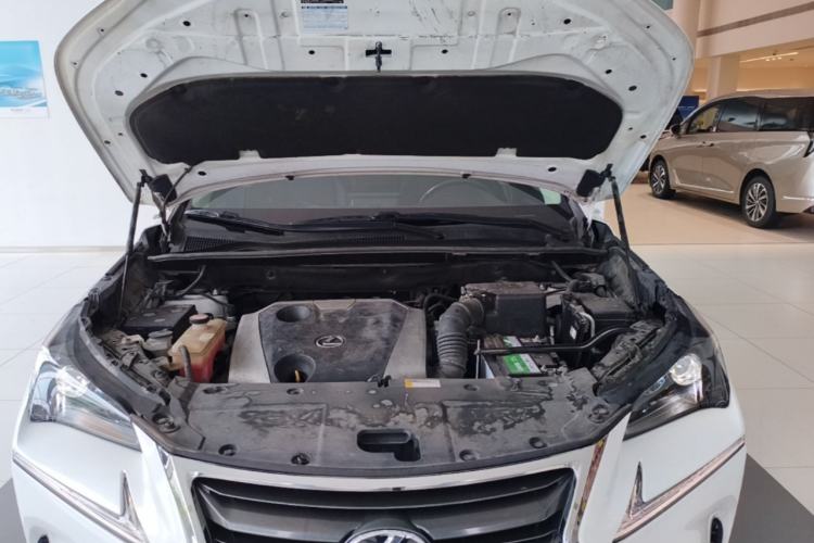 Used Lexus NX 2016 200 All-Wheel Drive FENGSHANG Version Engine Bay
