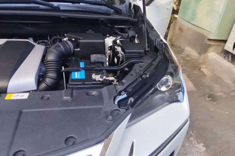 Used Lexus NX 2016 200 All-Wheel Drive FENGSHANG Version Engine Bay Left