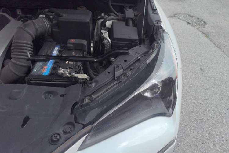 Used Lexus NX 2016 200 All-Wheel Drive FENGSHANG Version Engine Bay Left