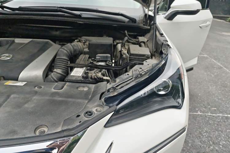 Used Lexus NX 2016 200 All-Wheel Drive FENGSHANG Version Engine Bay Left