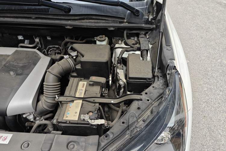 Used Lexus NX 2016 200 All-Wheel Drive FENGSHANG Version Engine Bay Left