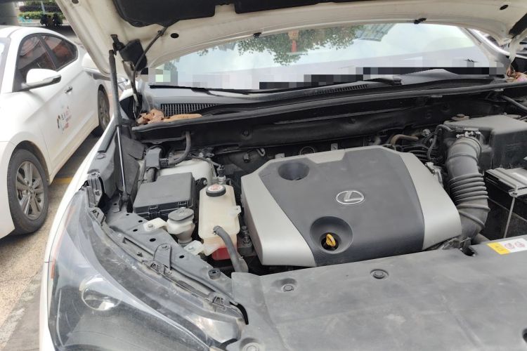 Used Lexus NX 2016 200 All-Wheel Drive FENGSHANG Version Engine Bay Right