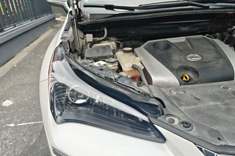 Used Lexus NX 2016 200 All-Wheel Drive FENGSHANG Version Engine Bay Right