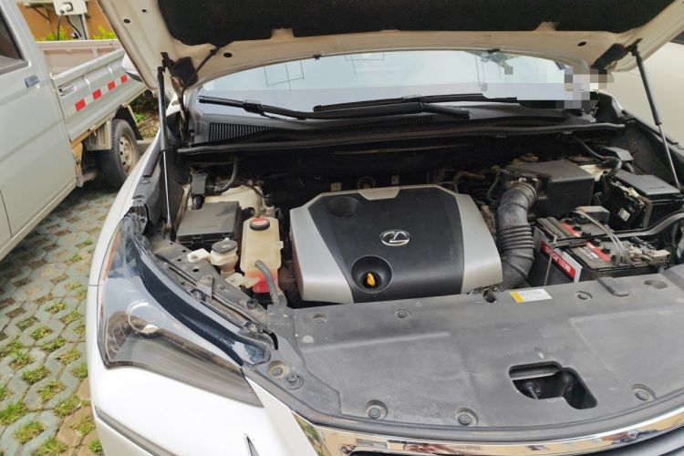 Used Lexus NX 2016 200 All-Wheel Drive FENGSHANG Version Engine Bay Right