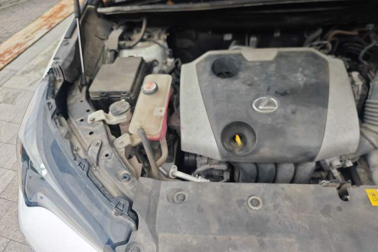 Used Lexus NX 2016 200 All-Wheel Drive FENGSHANG Version Engine Bay Right
