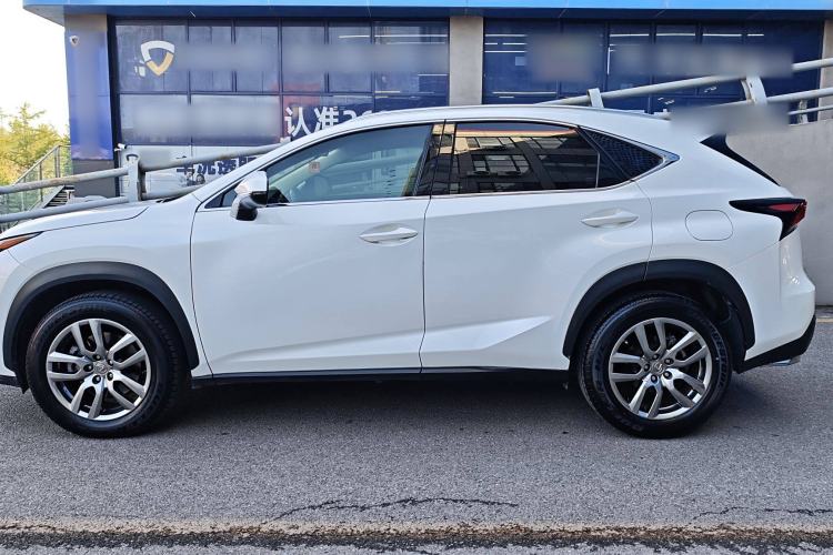 Used Lexus NX 2016 200 All-Wheel Drive FENGSHANG Version Exterior 3