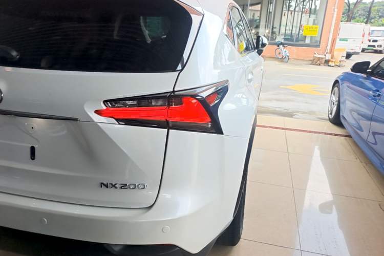 Used Lexus NX 2016 200 All-Wheel Drive FENGSHANG Version Exterior 3
