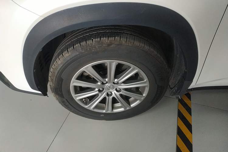 Used Lexus NX 2016 200 All-Wheel Drive FENGSHANG Version Exterior 4