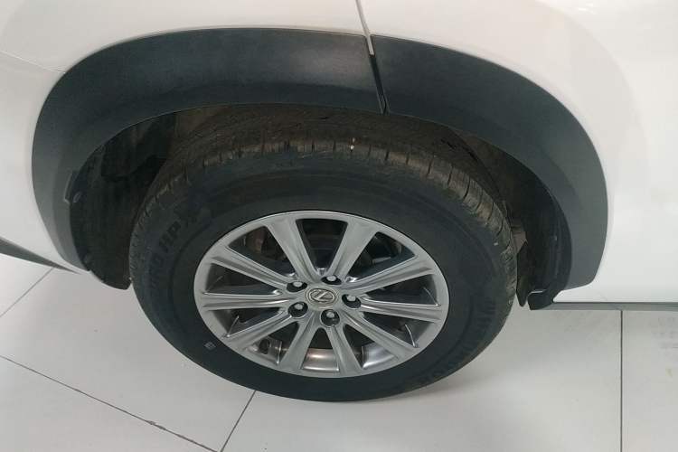 Used Lexus NX 2016 200 All-Wheel Drive FENGSHANG Version Exterior 5
