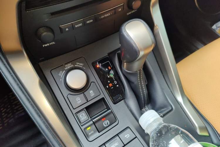 Used Lexus NX 2016 200 Special Limited Edition Gear Lever