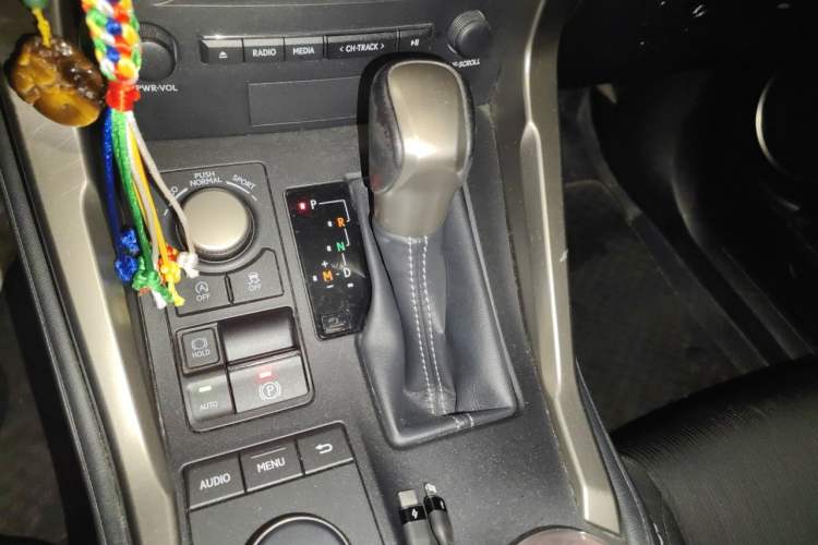 Used Lexus NX 2016 200 Special Limited Edition Gear Lever