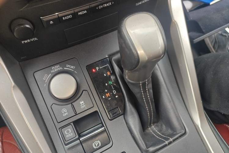 Used Lexus NX 2016 200 Special Limited Edition Gear Lever