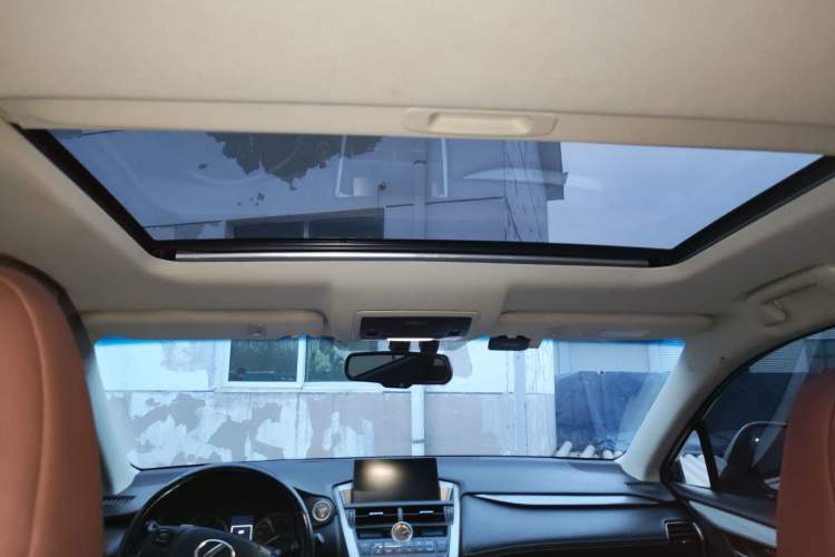 Used Lexus NX 2016 200 All-Wheel Drive FENGSHANG Version Headliner