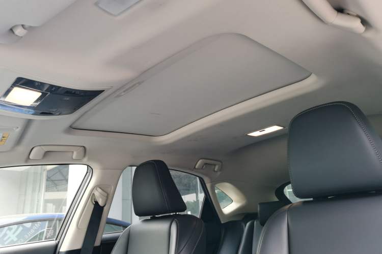 Used Lexus NX 2016 200 All-Wheel Drive FENGSHANG Version Headliner