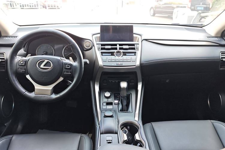 Used Lexus NX 2016 200 All-Wheel Drive FENGSHANG Version Interior 3