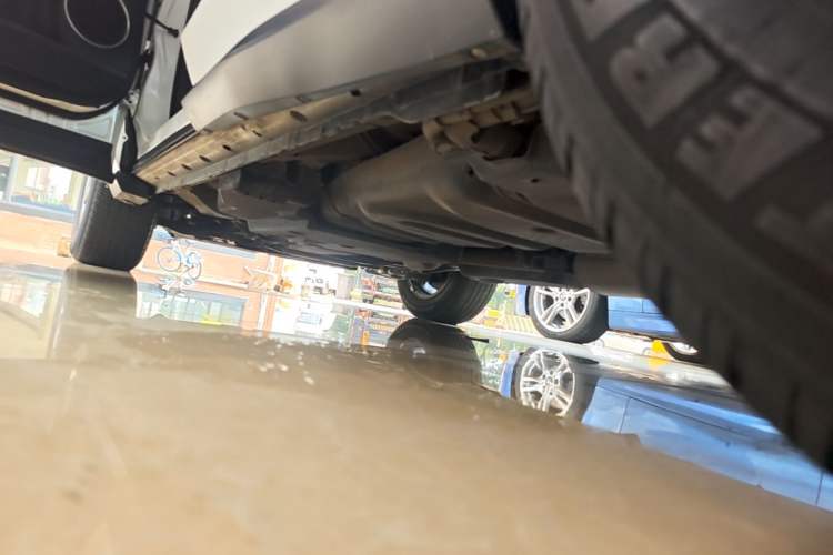 Used Lexus NX 2016 200 All-Wheel Drive FENGSHANG Version Left Side Sill