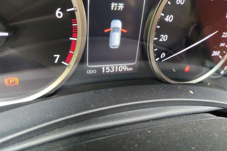 Used Lexus NX 2016 200 All-Wheel Drive FENGSHANG Version Odometer Close Up