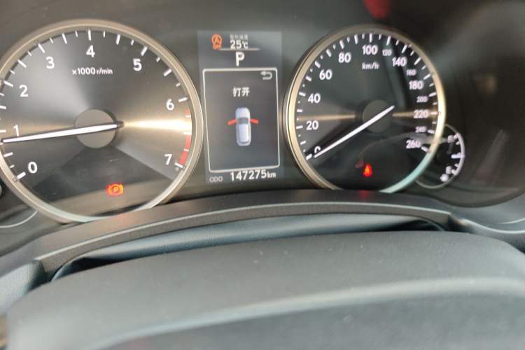 Used Lexus NX 2016 200 All-Wheel Drive FENGSHANG Version Odometer Close Up