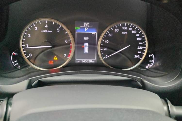 Used Lexus NX 2016 200 All-Wheel Drive FENGSHANG Version Odometer Close Up