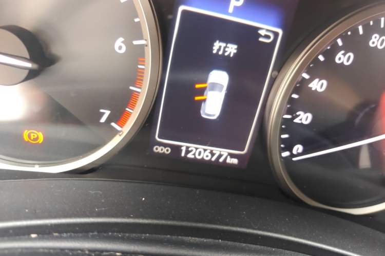 Used Lexus NX 2016 200 All-Wheel Drive FENGSHANG Version Odometer Close Up