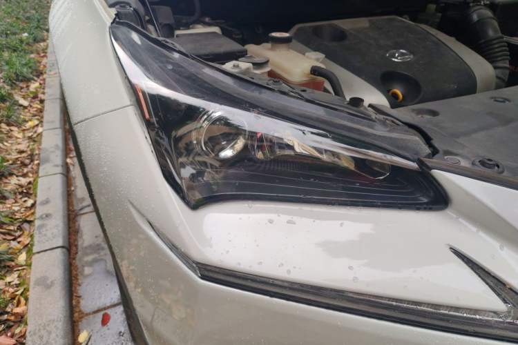 Used Lexus NX 2016 200 All-Wheel Drive FENGSHANG Version Right Front Headlight
