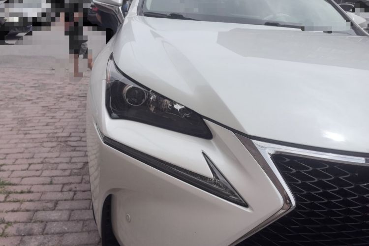 Used Lexus NX 2016 200 All-Wheel Drive FENGSHANG Version Right Front Headlight